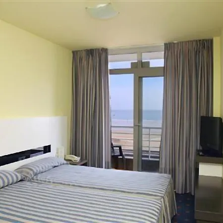 Playamar 3*