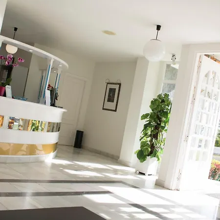 ホテル Playamar 3*